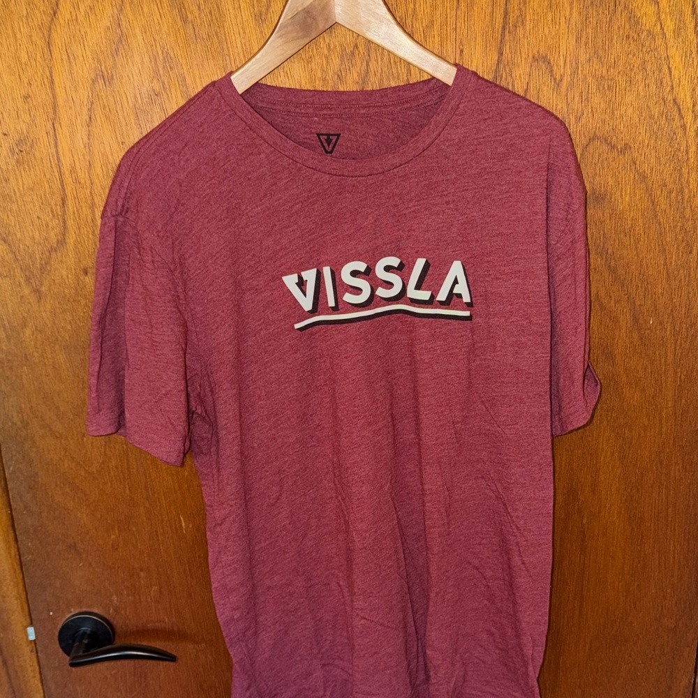 Vissla “Everyday Heather” Logo Tee — Heather Burgundy/Maroon | Size L